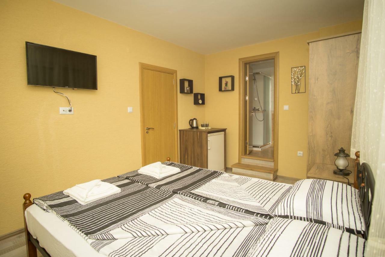 Двойна Стая I - Къща За Гости Зоя Apartment Țarevo Exterior foto